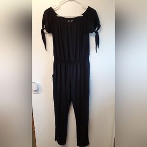 Black stretchy Ardene jumpsuit - size medium